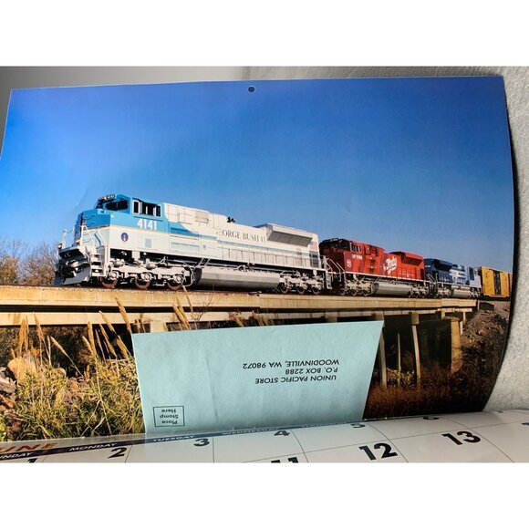 Union Pacific 2008 Official Train Photography Calendar - Picture 6 of 10